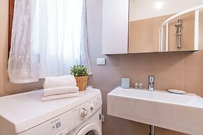 Rialto Grand Canal by Wonderful Italy