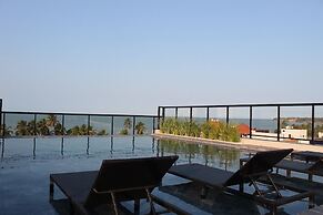 Legacy Suites by Daybyday