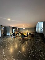 Legacy Suites by Daybyday