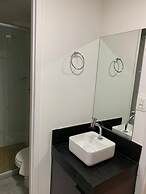 Legacy Suites by Daybyday