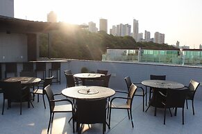 Legacy Suites by Daybyday