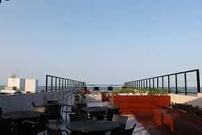 Legacy Suites by Daybyday