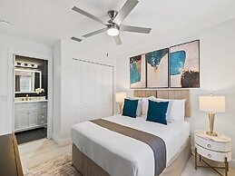Luxurious 6-Bedroom Villa with Pool & Games