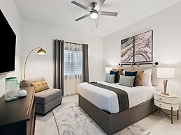 Luxurious 6-Bedroom Villa with Pool & Games