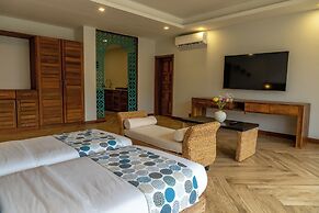 Blue Ocean Resort & Residences