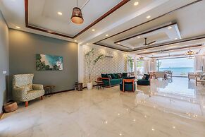 Blue Ocean Resort & Residences