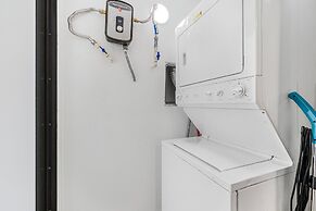 Spacious 3BR House with Private Pool