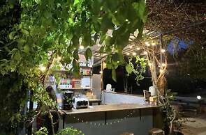 Baan Plai Laem Homestay