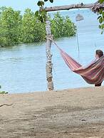 Baan Plai Laem Homestay