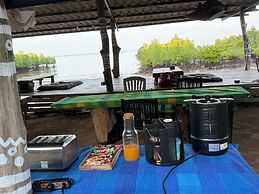 Baan Plai Laem Homestay