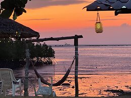 Baan Plai Laem Homestay