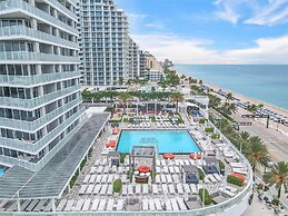 Lux Two BR Suite at W Fort Lauderdale
