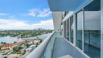 Lux Two BR Suite at W Fort Lauderdale