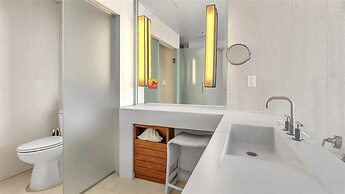 Lux Two BR Suite at W Fort Lauderdale