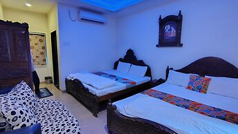 Hotel Sai Jharna