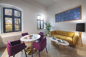 Boulevard Drobnera Residence