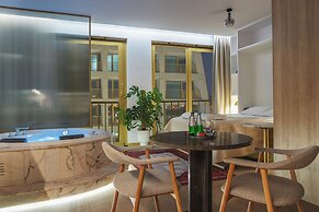 Boulevard Drobnera Residence