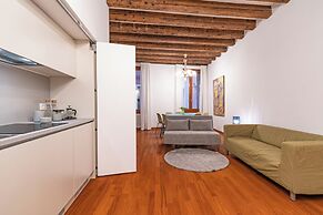 Ca' della Commedia by Wonderful Italy