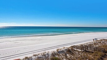 Beachfront Comfort at Costa Del Sol C1