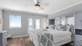 Beachfront Comfort at Costa Del Sol C1