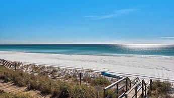 Beachfront Comfort at Costa Del Sol C1