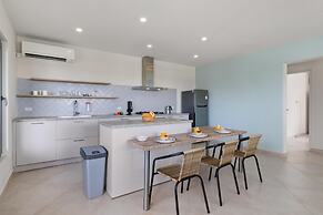 Modern NEW 2br1ba Nature Escape Great Location