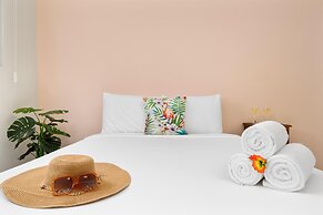 Modern NEW 2br1ba Nature Escape Great Location