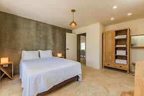 New Mediterranean Villa 5bed 5bath Across-marriott