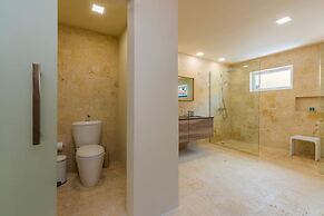 New Mediterranean Villa 5bed 5bath Across-marriott