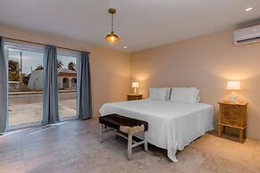 New Mediterranean Villa 5bed 5bath Across-marriott