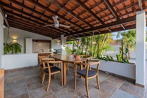 New Mediterranean Villa 5bed 5bath Across-marriott