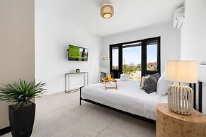 New Ocean View Infinity Pool Steps 2 Babybeach