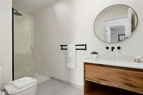 New Ocean View Infinity Pool Steps 2 Babybeach