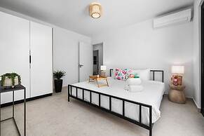 New Ocean View Infinity Pool Steps 2 Babybeach