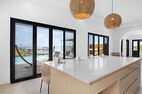 New Ocean View Infinity Pool Steps 2 Babybeach