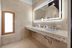 Designer Lux Villapoolbbq3 Min- Tres Trapi Bch