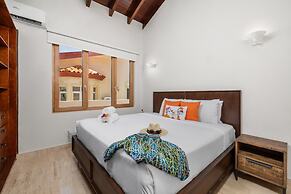 Designer Lux Villapoolbbq3 Min- Tres Trapi Bch