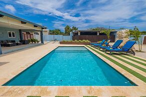 Blue Villa Huge Backyard Privatepool Firepit
