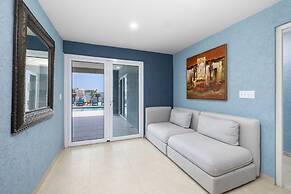 Blue Villa Huge Backyard Privatepool Firepit