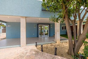 Blue Villa Huge Backyard Privatepool Firepit