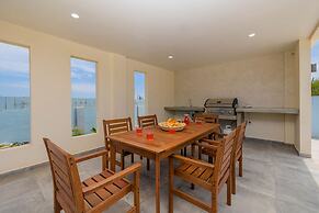 Blue Villa Huge Backyard Privatepool Firepit