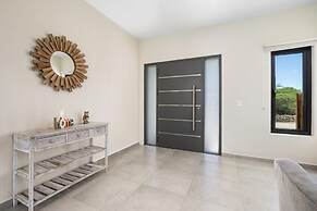 Brand NEW 3BR w Private Pool Walk to Palm Beach