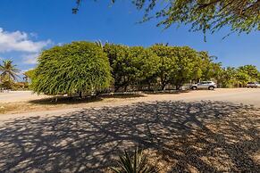 New 5 Bedroom Private Pool Near Superfood