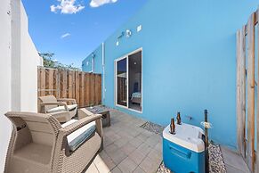 Amazing Studio w Pool Patio Close 2 Palmbeach