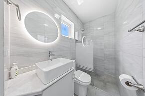 Amazing Studio w Pool Patio Close 2 Palmbeach