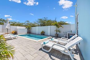 Amazing Studio w Pool Patio Close 2 Palmbeach