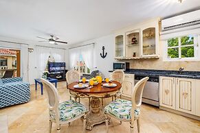 Cozy 1br1ba w Balcony Pool in Great Location