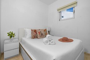 Isla Bonita S207 Condos