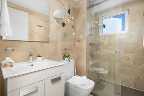 Isla Bonita S207 Condos