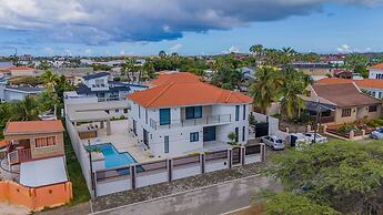 NEW 9BR Jacuzzi Pool Games Amazinglocation